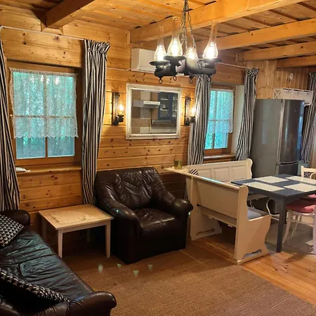 Gasthuis Kinga House 4*