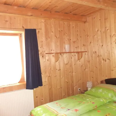 Gasthuis Kinga House