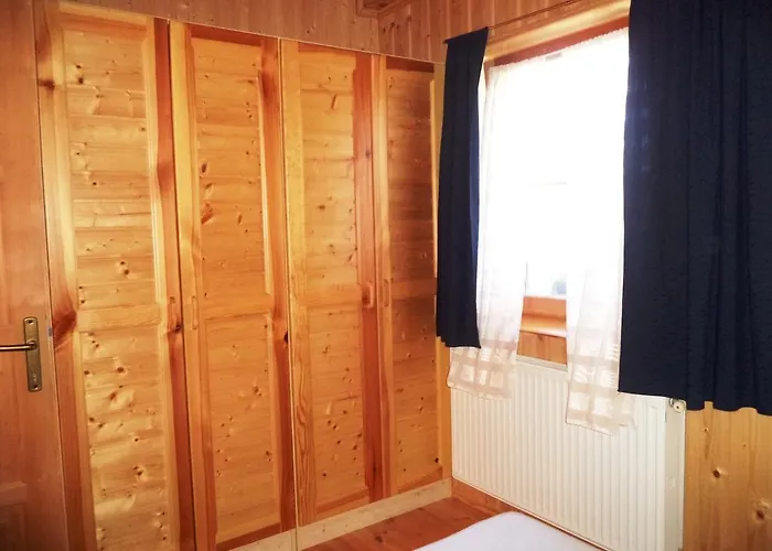 Kinga House בית הארחה 4*